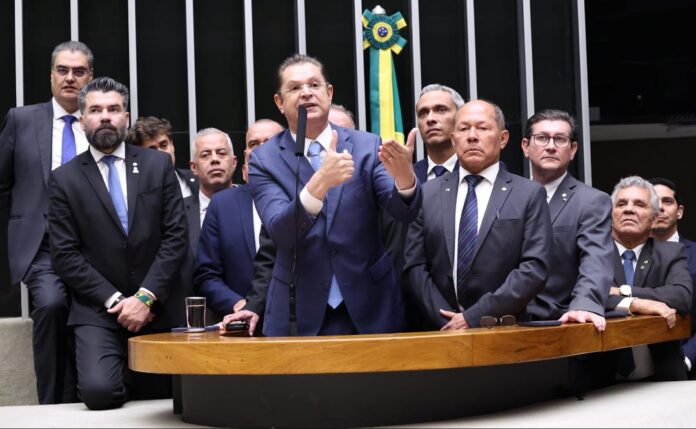 2df49c38-sostenes-cavalcante-pl-foto-vinicius-loures-camara-dos-deputados